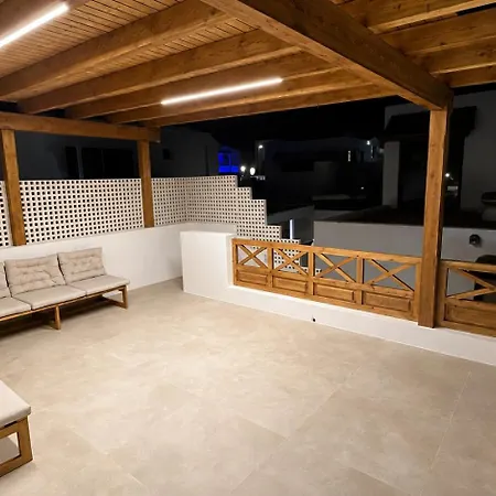Lava Villa Puerto del Carmen (Lanzarote)